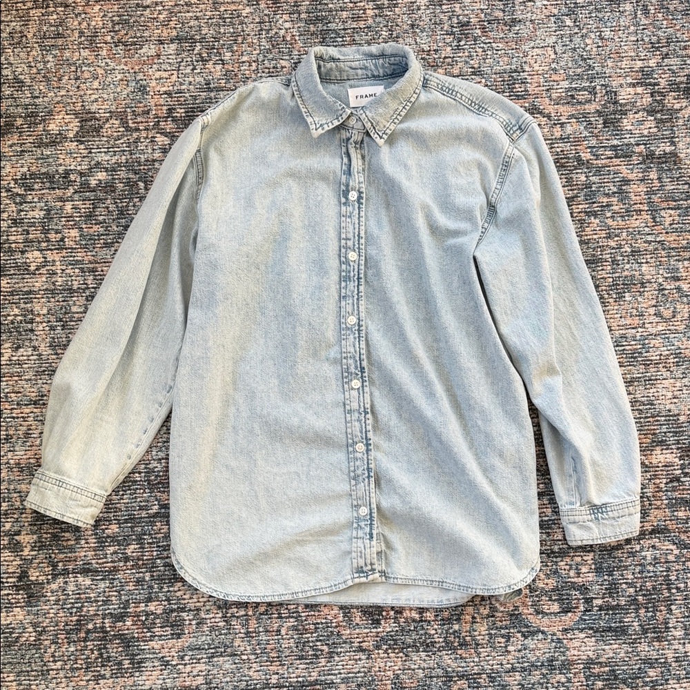 Frame Denim Light Wash Denim Shirt - Women’s Classic Button-Up small